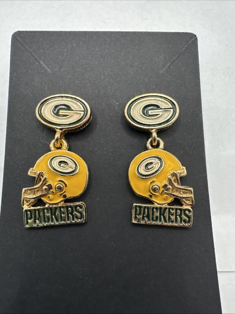 Vintage Green Bay Packer NFL Gold Tone  enamel 3D helmet earring 1.5”
